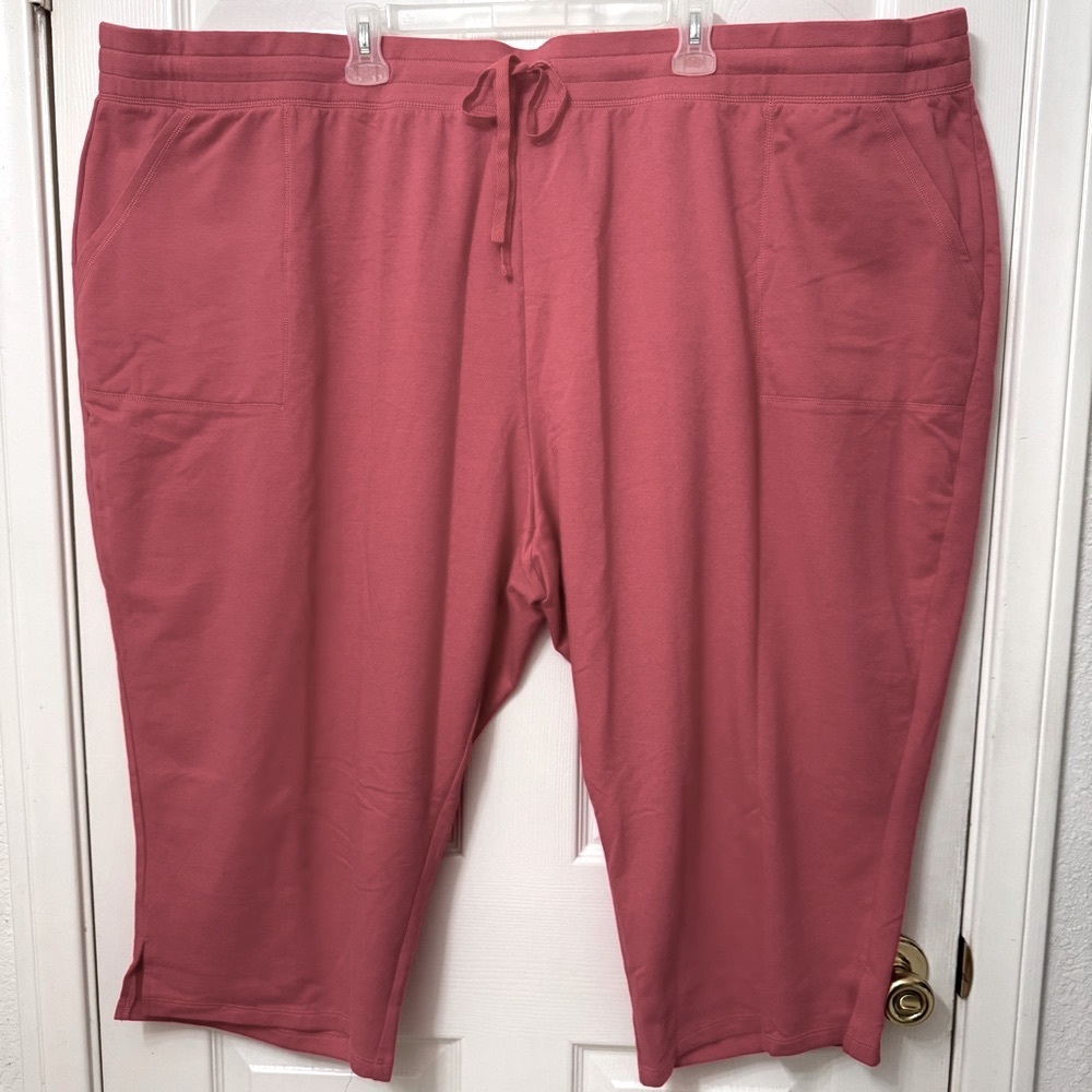 St. John’s Bay Women French Terry Vermillion Red Pull On Capri Pant Plus Size 5X